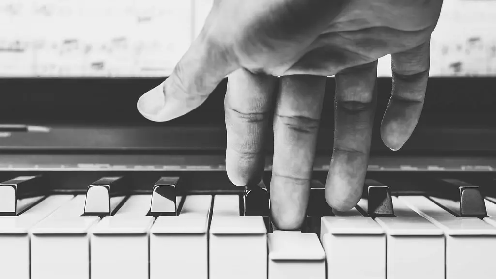 تمیز کردن و نگهداری پیانو